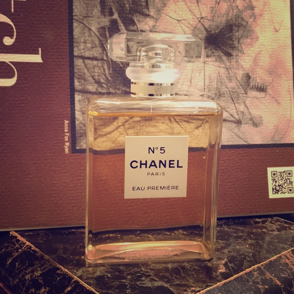CHANEL Other - Chanel no 5 eau premiere